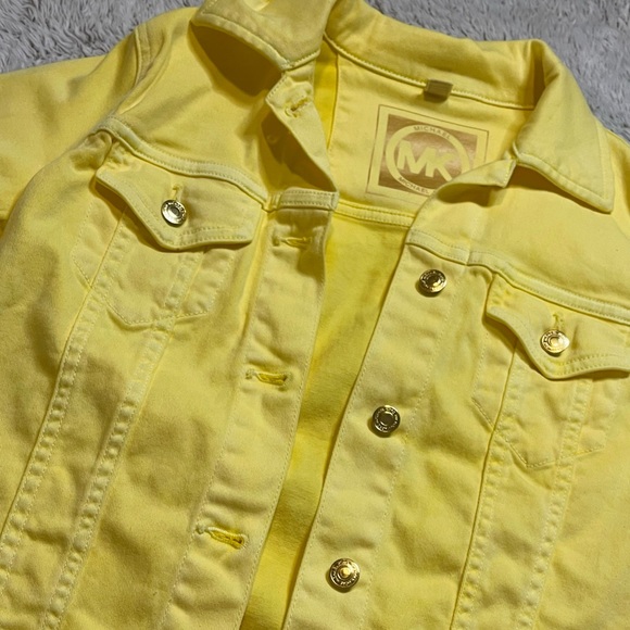 Flap Pocket Button Front Denim Jacket - Picture 2 of 3